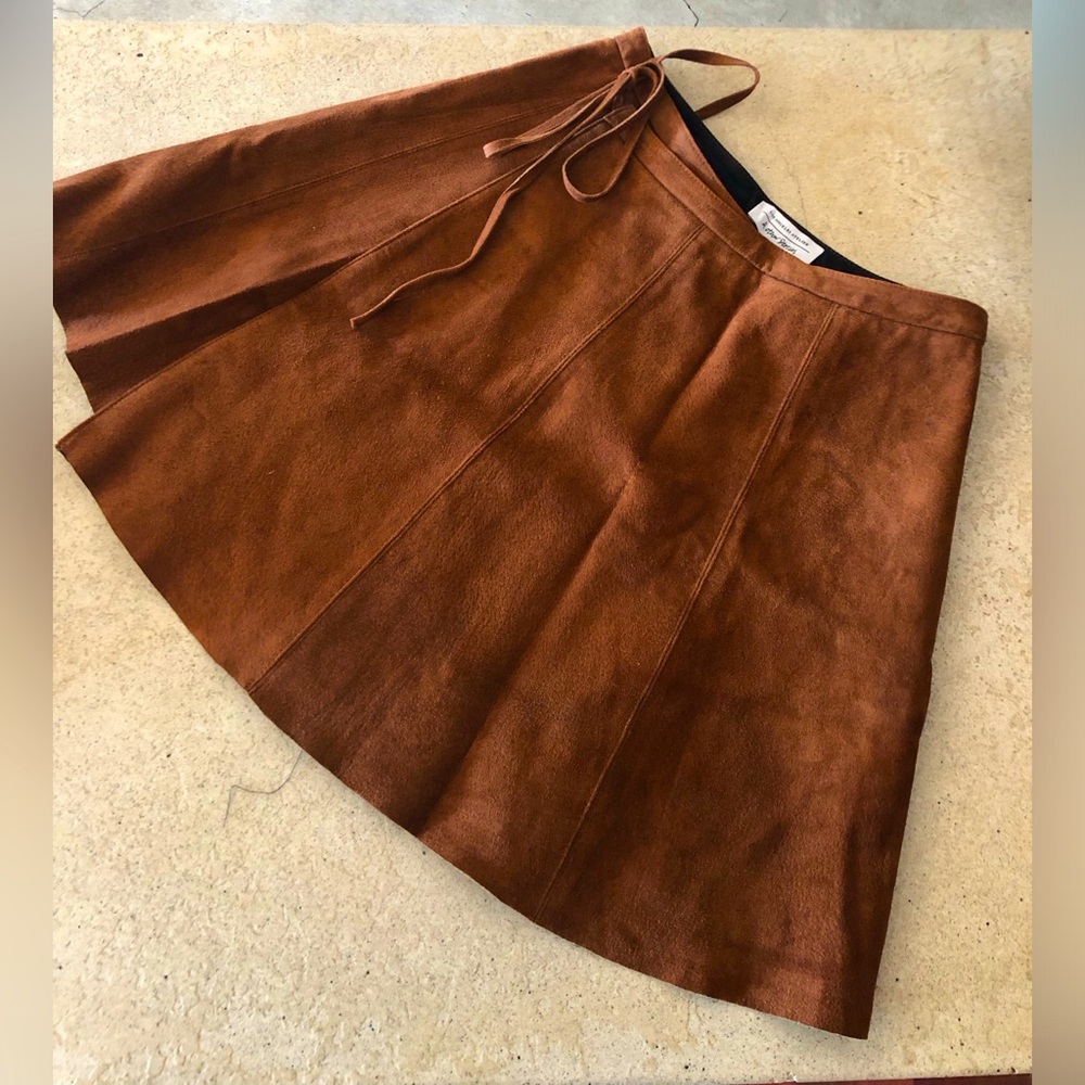 Suede mini skirt & other stories